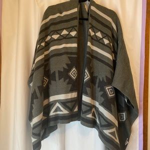 PLUS SIZE PANCHO